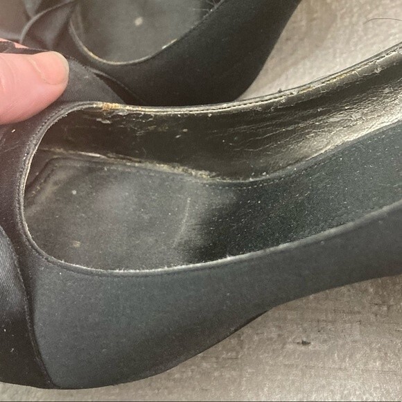 The Touch of Nina Black Open-toed Women's Heels Size 8US - Picture 2 of 13